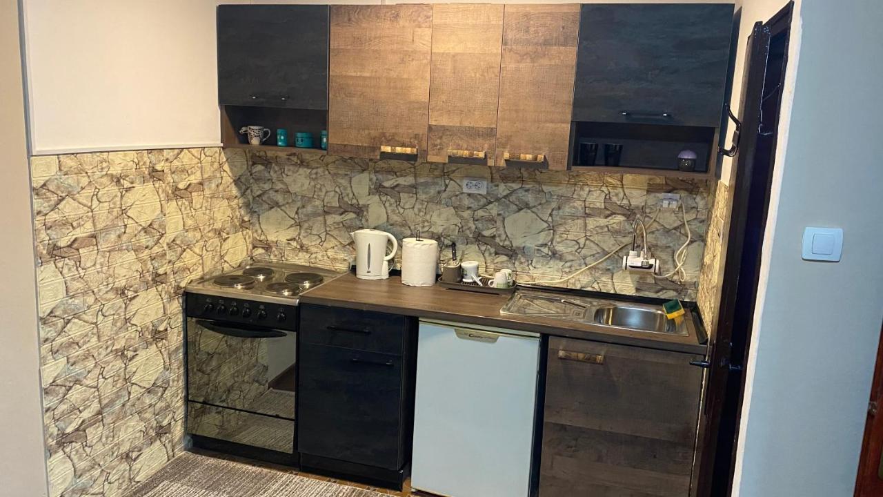 Arni Apartments Donja Vrezina Ngoại thất bức ảnh