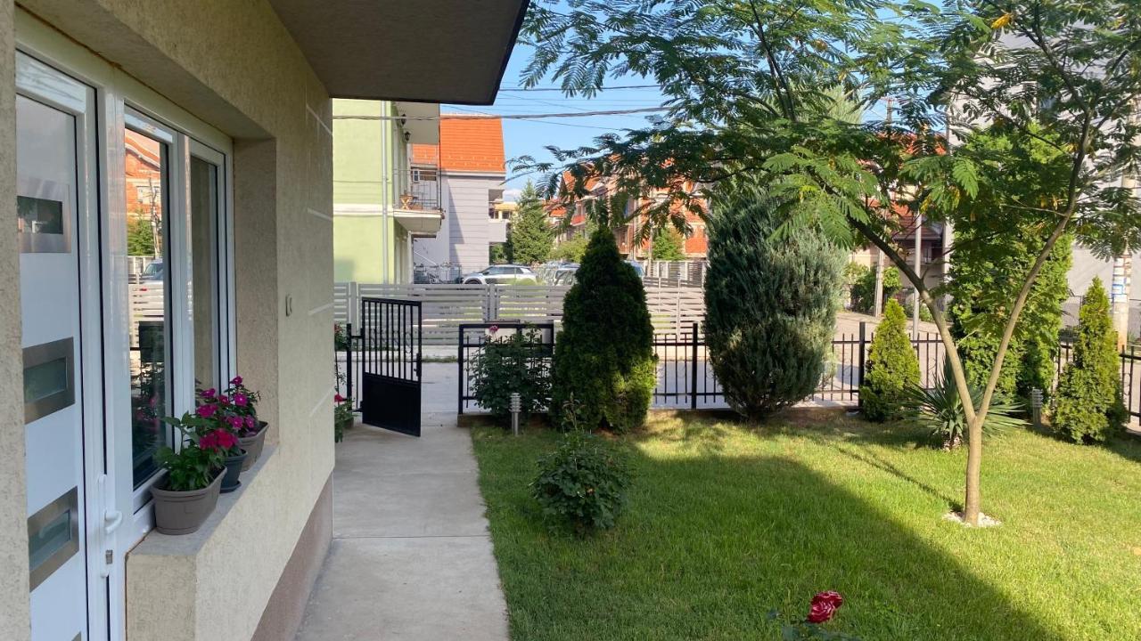 Arni Apartments Donja Vrezina Ngoại thất bức ảnh