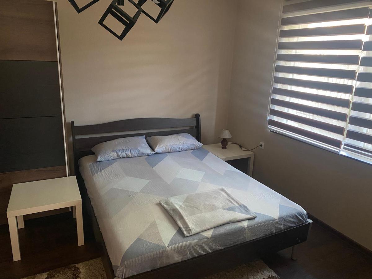 Arni Apartments Donja Vrezina Ngoại thất bức ảnh